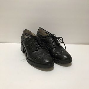Michael Kors Black Leather Grommet Detail Oxfords
